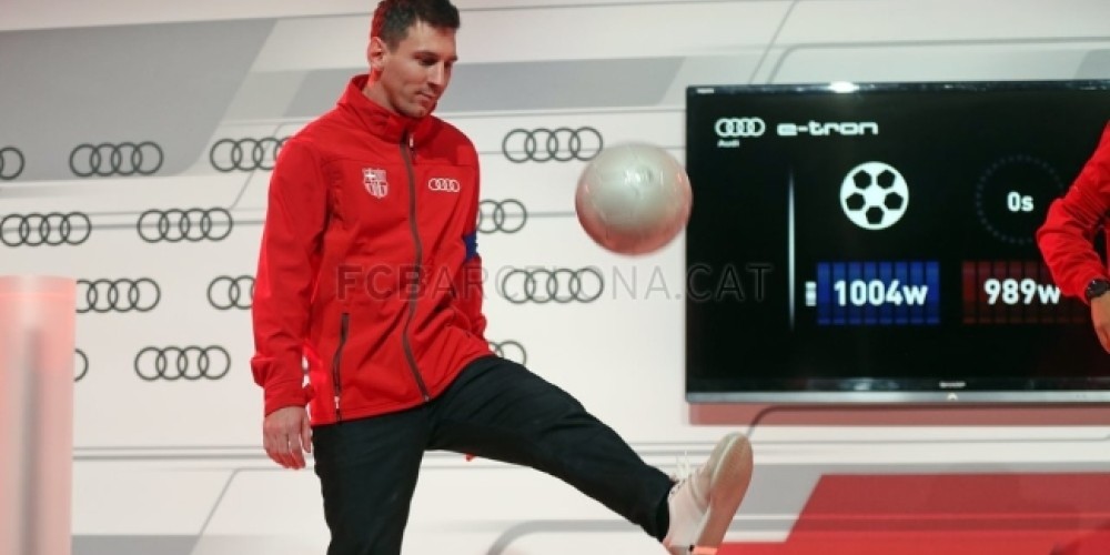 Audi entreg&oacute; sus nuevos autos a los jugadores del Barcelona