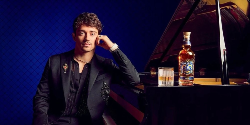 Charles Leclerc, la nueva cara de la innovaci&oacute;n en Chivas Regal Crystalgold