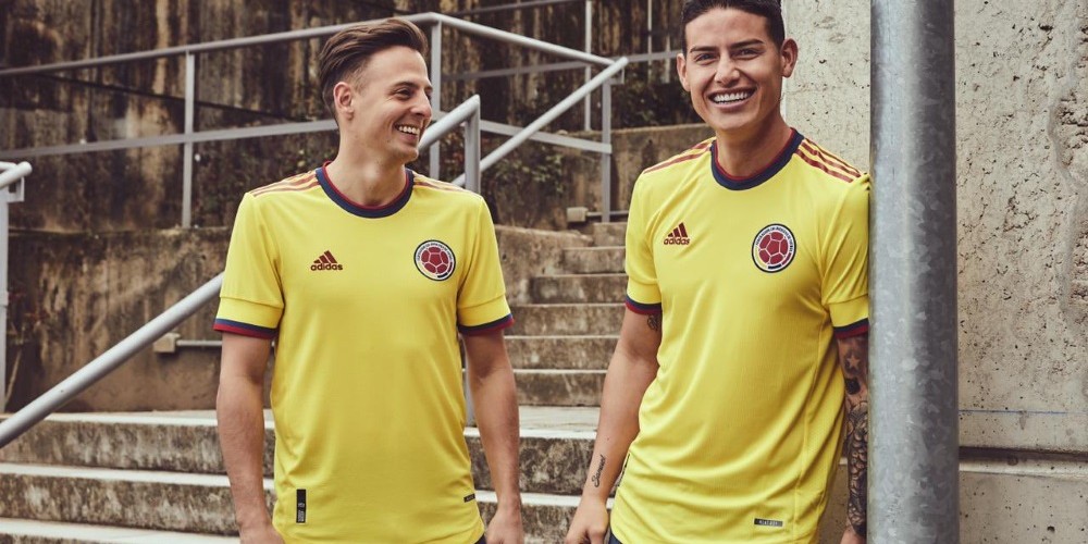 Con s&iacute;mbolos distintivos, la Selecci&oacute;n de Colombia present&oacute; su nueva camiseta 
