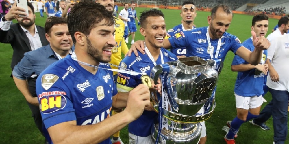 Cruzeiro factur&oacute; m&aacute;s con la Copa de Brasil que con lo que hubiese ingresado ganando la Libertadores