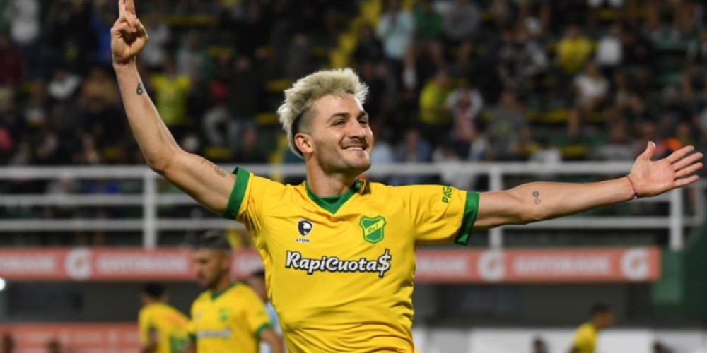 Defensa y Justicia: El trabajo en el &aacute;rea de marketing para revalorizar su camiseta