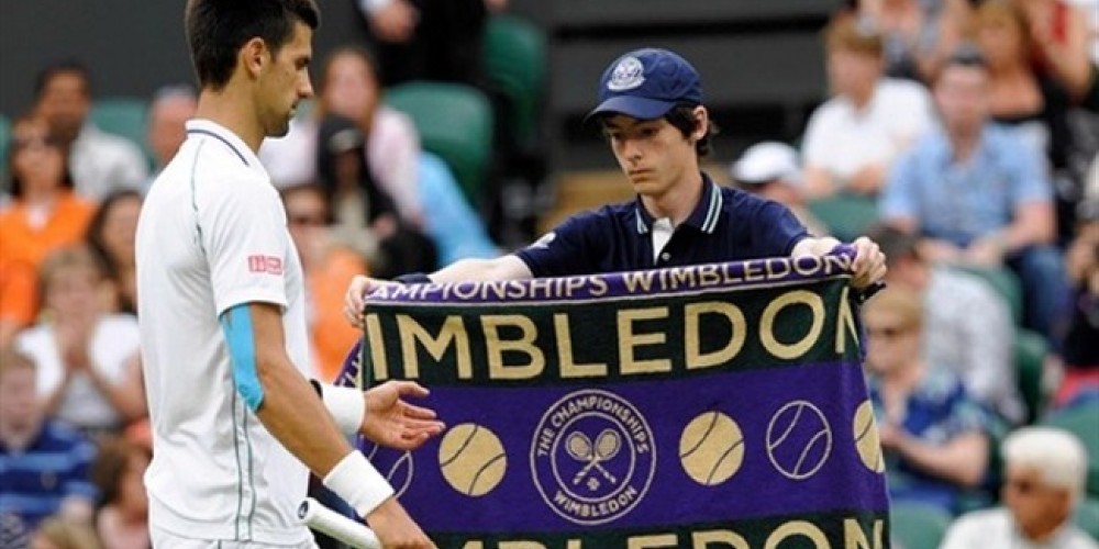 Wimbledon denunci&oacute; a los principales tenistas por robarse las toallas