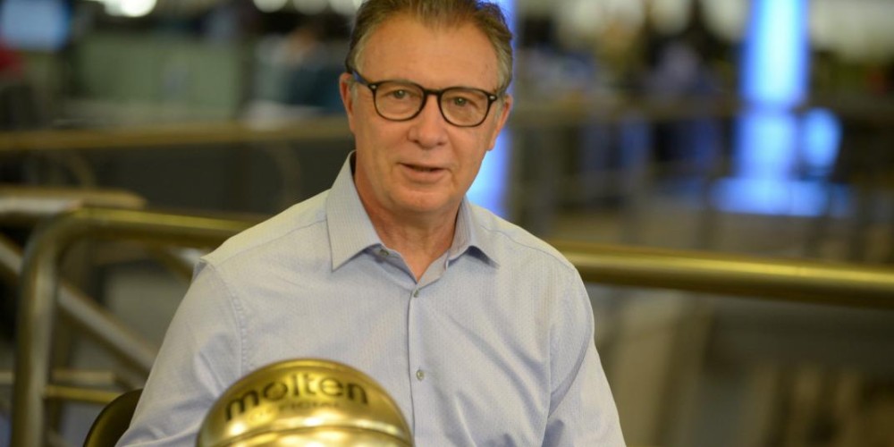 Rub&eacute;n Magnano: &ldquo;Deck es extremadamente inteligente para jugar al b&aacute;squet, seguramente van a llegar m&aacute;s argentinos a la NBA&rdquo;