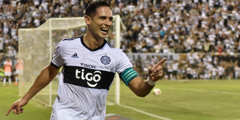 Roque Santa Cruz: &ldquo;Mi vida como jugador siempre fue la Selecci&oacute;n&rdquo;