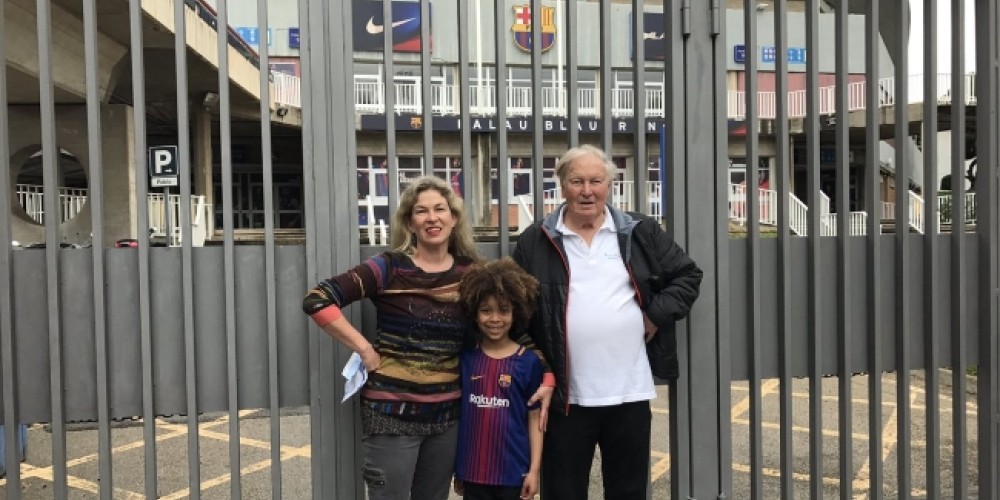 La familia australiana que viaj&oacute; a Barcelona para ver a Neymar Jr.