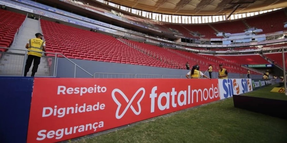 Fatal Model: el sitio web que aumenta su publicidad en el f&uacute;tbol brasile&ntilde;o
