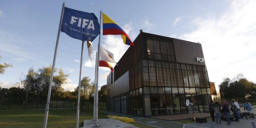 La FIFA falla en favor de los jugadores y les da v&iacute;a libre para abandonar su club si est&aacute;n impagos