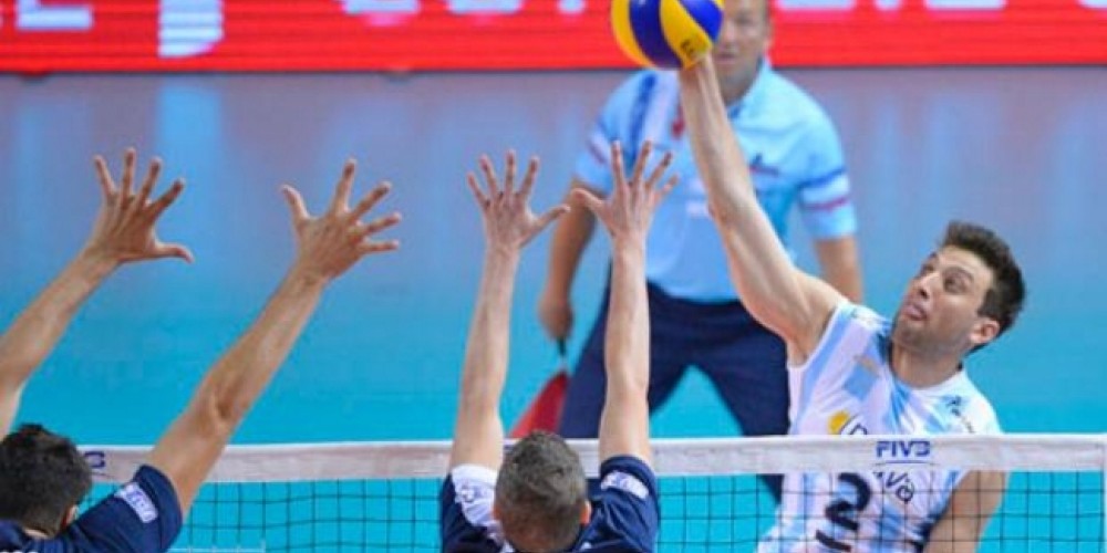 “Es bueno que los jugadores argentinos se mantengan en el país”