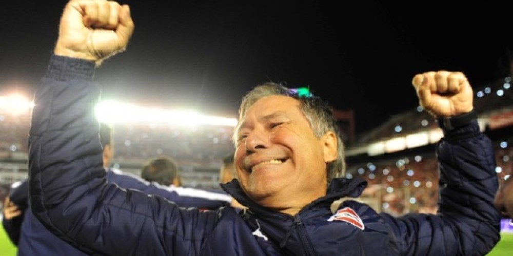 Ariel Holan: “No tuve las aptitudes para jugar en Independiente, pero ahora lo estoy disfrutando como entrenador”