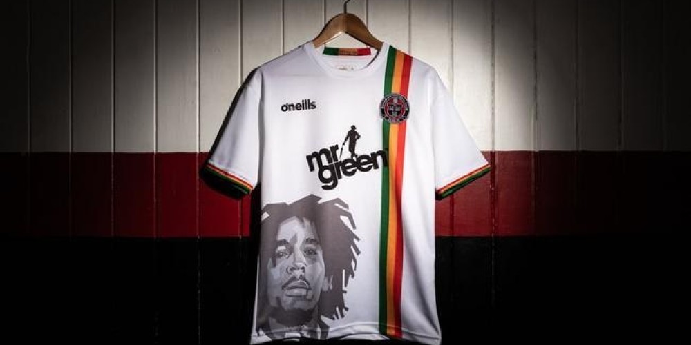 Bohemian FC, el equipo irland&eacute;s que homenajea a Bob Marley en su nueva remera