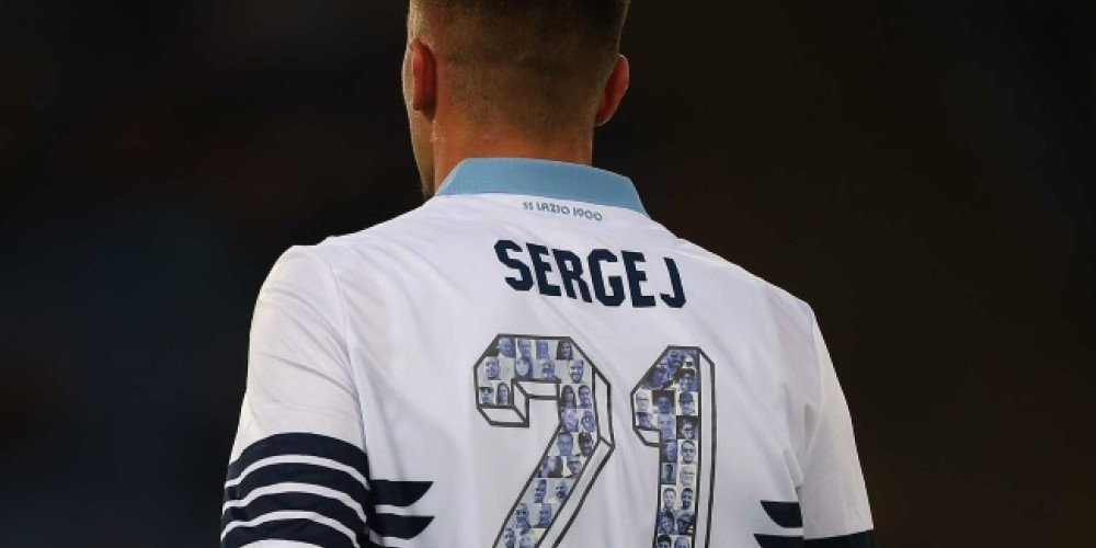 El detalle en la camiseta de la Lazio que fue parte de una activaci&oacute;n entre el club y los hinchas