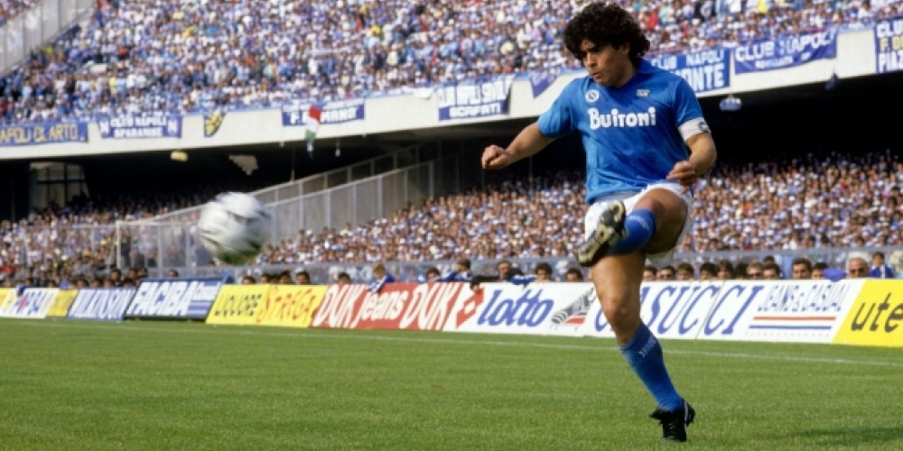 Maradona y sus goles m&aacute;s destacados mientras jug&oacute; en el N&aacute;poli