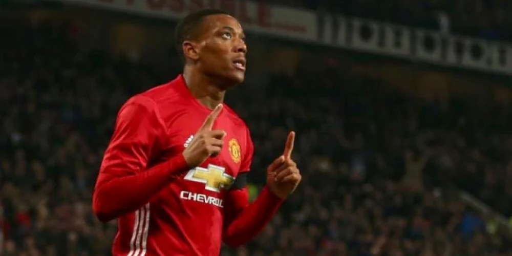 Martial marc&oacute; para el Manchester United y el club deber&aacute; pagar 10 millones de euros