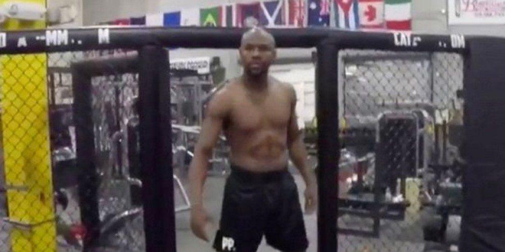 Mayweather se acredita como luchador de MMA y podrá enfrentar a McGregor