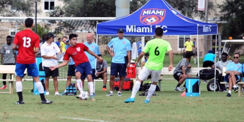 El Miami FC, equipo de Maldini y Nesta, prob&oacute; 200 jugadores para debutar en la NASL