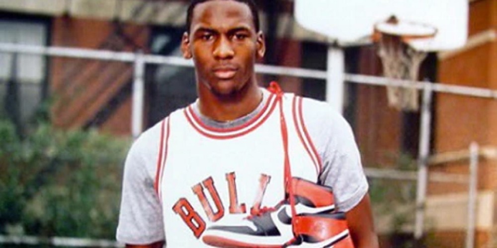Se present&oacute; el tr&aacute;iler de la pel&iacute;cula que contar&aacute; el impacto comercial de la vida de Michael Jordan