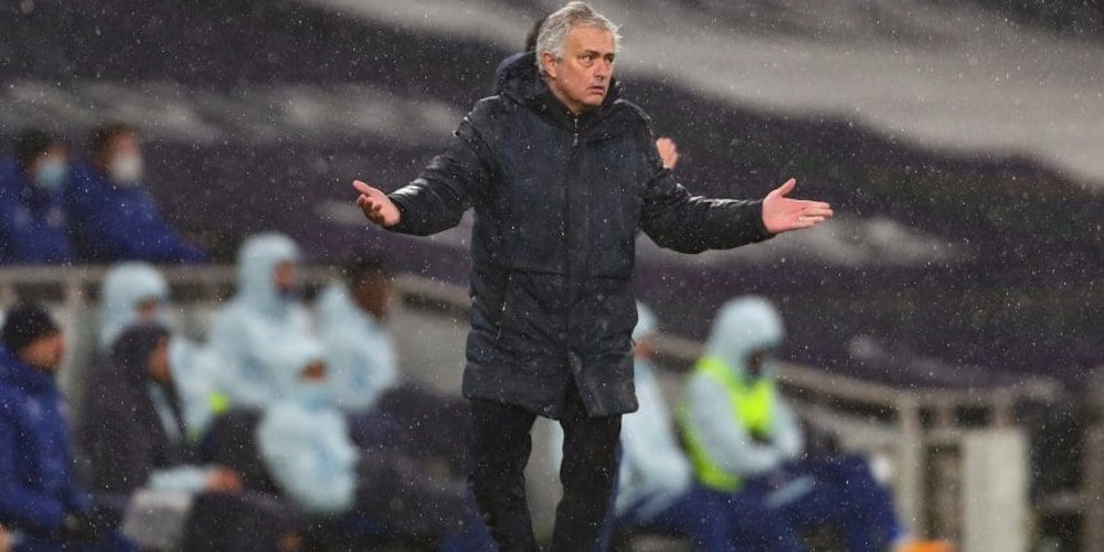 El millonario contrato de Mourinho que es un problema para Tottenham