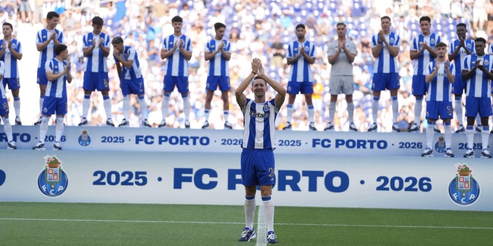 La incre&iacute;ble movida marketinera del Porto: present&oacute; un refuerzo sin que nadie supiera nada