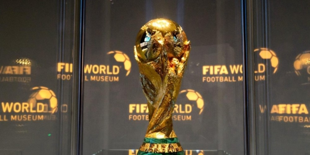 Ante la idea de postular a Uruguay y Argentina, la UEFA reclama su turno de albergar el Mundial 2030