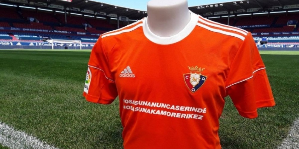 Por pedido de la TV, Osasuna deber&aacute; vestir una camiseta especial contra el Barcelona