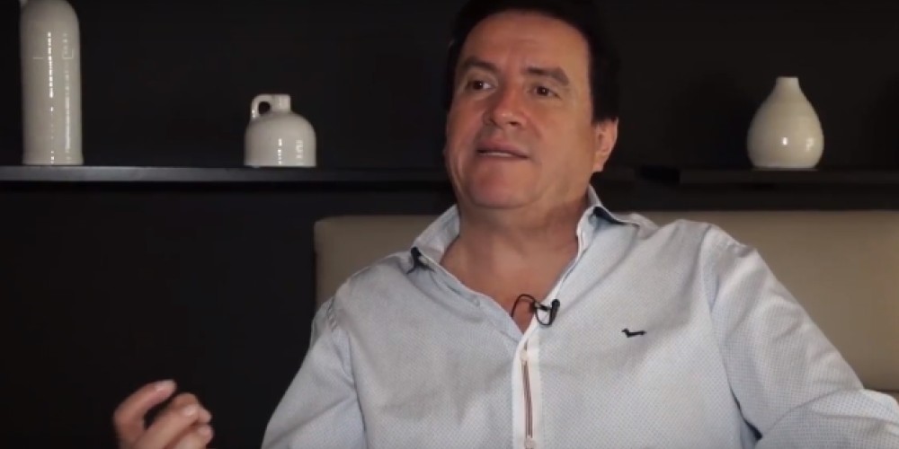 César Pastrana, Santa Fe: “Manejamos sponsors generosos que nos ayudan para el día a día del equipo”