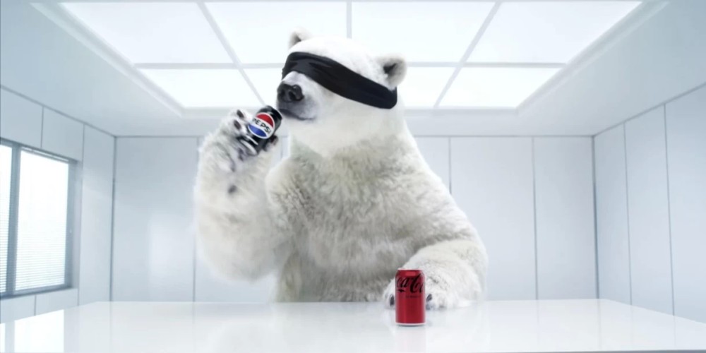 Pepsi revive el &ldquo;Pepsi Challenge&rdquo; y provoca a Coca-Cola con un oso polar en el Super Bowl