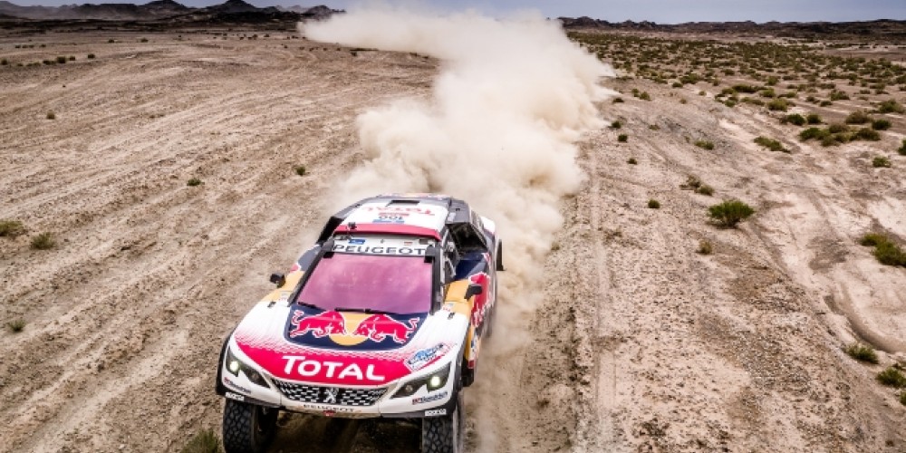 El equipo Peugeot Total gana el Silk Way Rally 