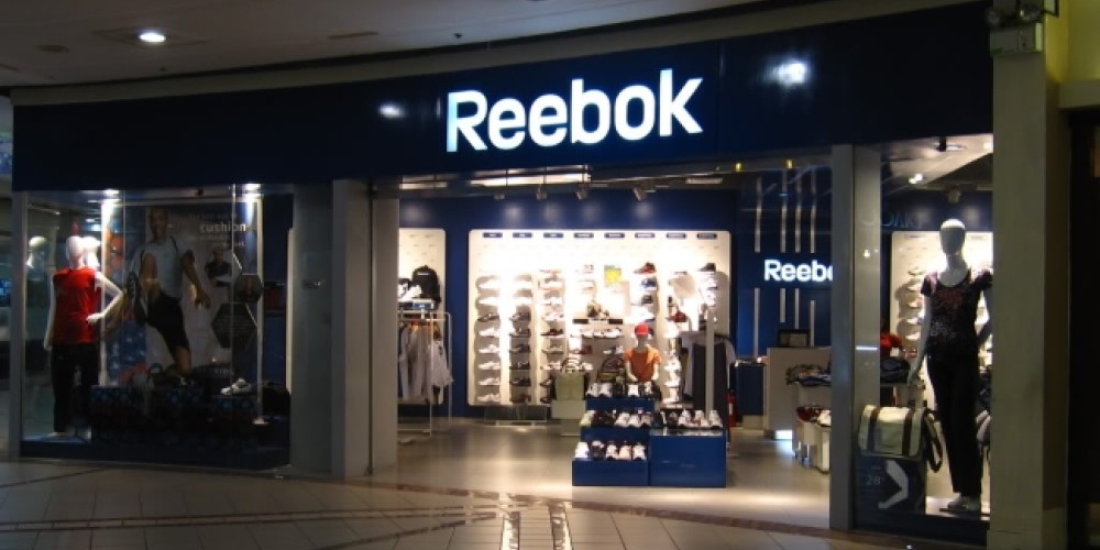 Empresarios de Hong Kong y Abu Dhabi planean comprar Reebok