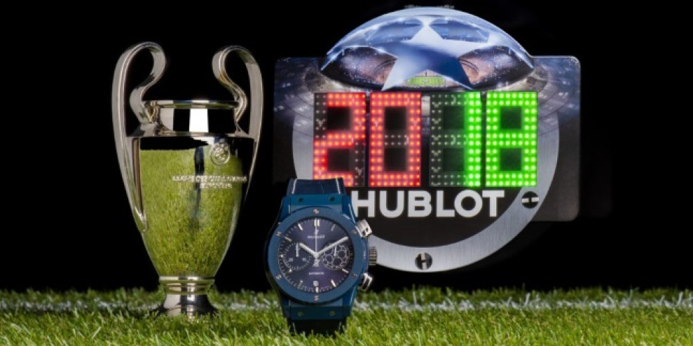 Pel&eacute; present&oacute; el reloj oficial de la UEFA Champions League