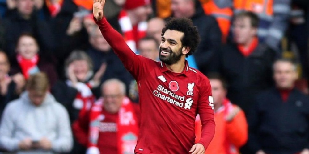 Salah viaja de inc&oacute;gnito en Inglaterra luego de convertir un gol en el Liverpool