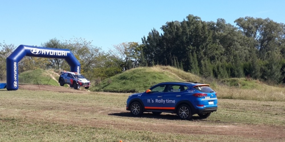El Hyundai i20 WRC pase&oacute; por Buenos Aires y Dani Sordo realiz&oacute; un co-driving espectacular