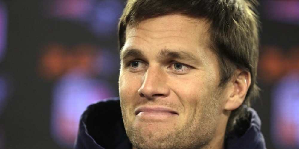 Tom Brady ya negocia su contrato de por vida con los Patriots