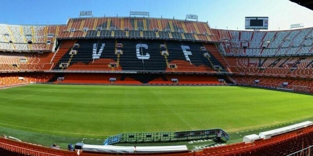 Valencia vende su estadio y estudia un futuro traslado