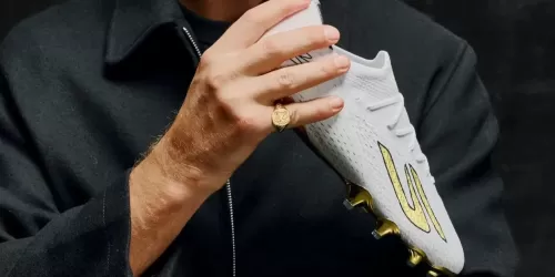 Skechers lanz&oacute; una edici&oacute;n exclusiva de botines para Harry Kane