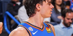 ¿Cómo funcionan los nuevos parches para los rookies de la NBA que creó Topps?