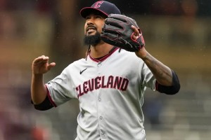 Acusan a dos peloteros dominicanos de usar sus lanzamientos para apuestas ilegales en la MLB