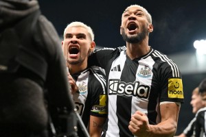 Adidas lidera como proveedor de equipamiento deportivo en la Premier League 2025/26