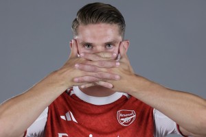 Arsenal rompió su récord de camisetas vendidas con el nuevo fichaje Viktor Gyökeres