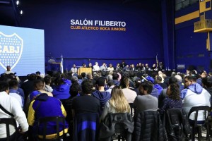 Nueva Asamblea en Boca: cerró un superávit récord y aprobó la llegada del Hard Rock a la Bombonera