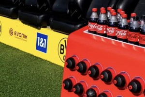 El Borussia Dortmund renovó su asociación con Coca-Cola hasta 2028