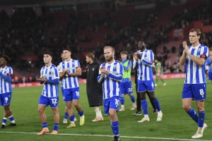 La curiosa situación del Sheffield Wednesday: su clásico rival ofertó para comprarlo