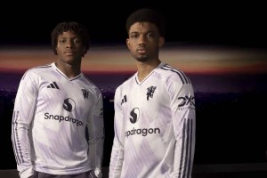 Manchester United y adidas presentaron la camiseta alternativa para la temporada 2025/26