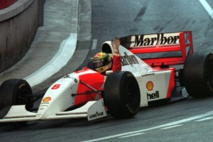 Subastarán un auto de Fórmula 1 que utilizó Ayrton Senna para ganar su última carrera en Mónaco
