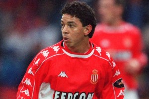 El AS Mónaco cambia de sponsor y vuelve a Kappa