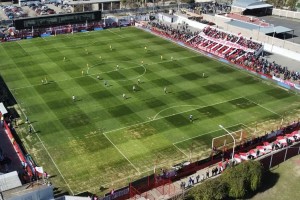 ¿Qué movida hizo Barracas Central para cumplir con las licencias de Conmebol?