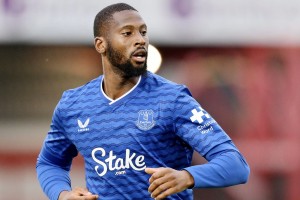 La Premier League y la prohibición de los sponsors de casa de apuestas: ¿Que harán los clubes en 2026?