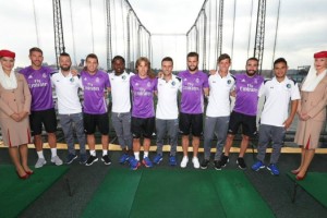 Los jugadores del Real Madrid participaron del &ldquo;Desaf&iacute;o Emirates&rdquo; de Footgolf