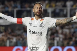 Santos explica las razones económicas detrás de la posible renovación de Neymar