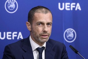 La UEFA aprobó mudar un partido de LaLiga y uno de la Serie A al extranjero