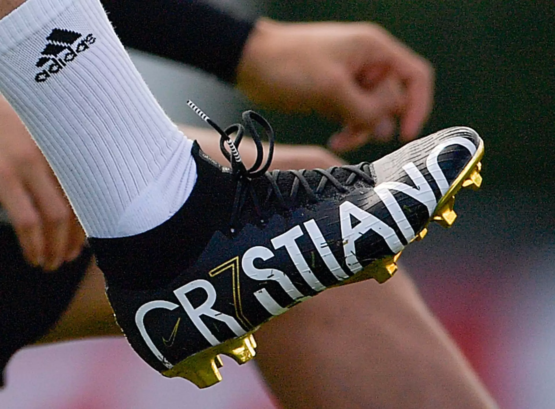 Ronaldo lució sus botines | Marketing Registrado